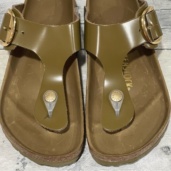 BIRKENSTOCK Gizeh Big Buckle Flip Flop - High Shine Mud Green - Sz - 5-5.5 US - Picture 6 of 9